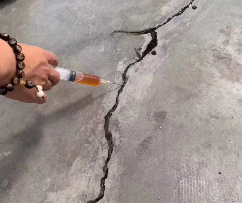余杭混凝土裂缝修补技术详解​